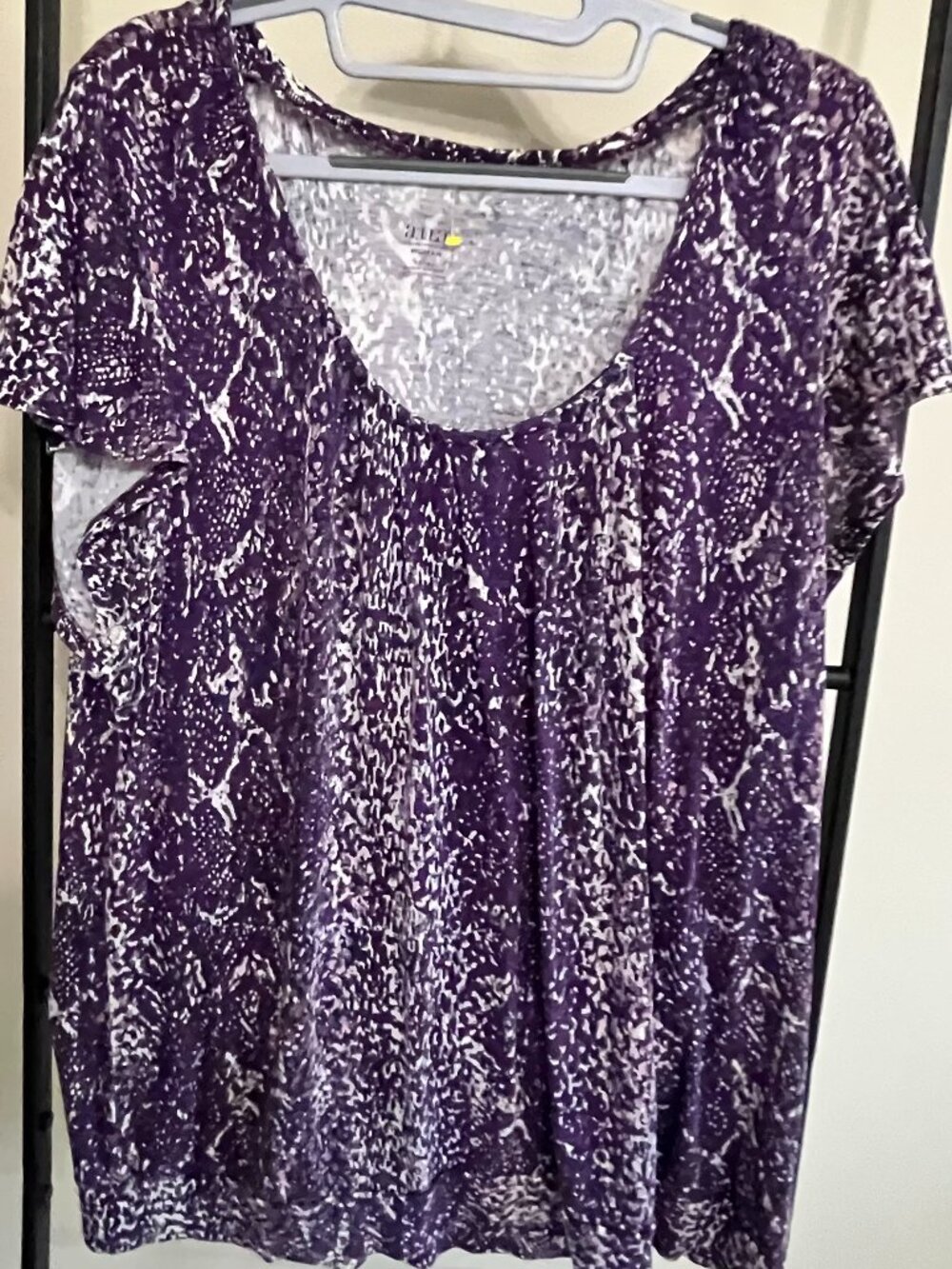 a.n.a A New Approach Purple Animal Print Short Sleeve Top 1X